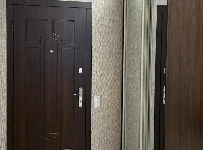 Studio-біля вокзалу-недалеко від центру Апартаменти Львів