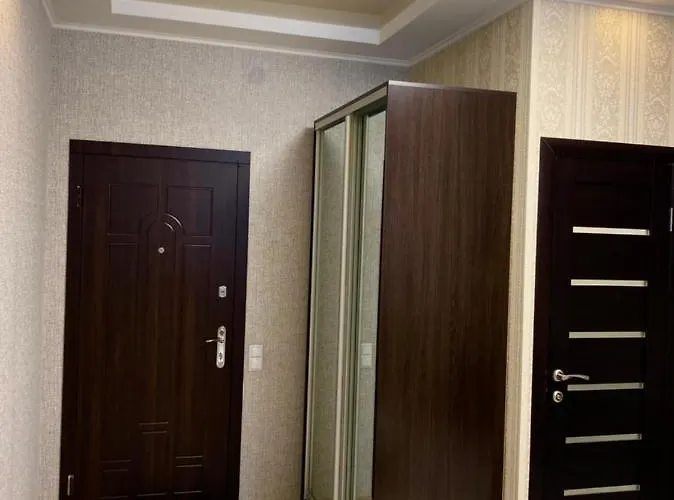 Studio-біля вокзалу-недалеко від центру Львів