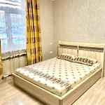 Studio-біля вокзалу-недалеко від центру *